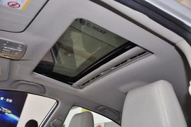 2012款江淮和悦1.5L手动尊逸型