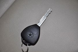 2012款江淮和悦1.5L手动尊逸型