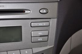 2012款江淮和悦1.5L手动尊逸型