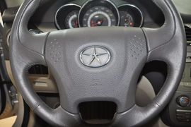 2012款江淮和悦1.5L手动尊逸型