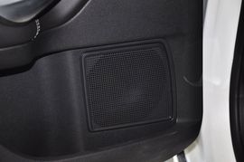 2011款福特蒙迪欧致胜2.3L豪华型