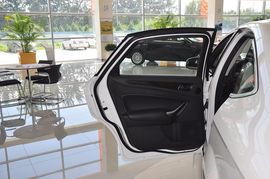 2011款福特蒙迪欧致胜2.3L豪华型