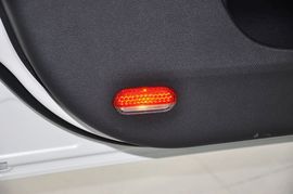 2011款福特蒙迪欧致胜2.3L豪华型