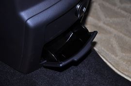 2011款福特蒙迪欧致胜2.3L豪华型