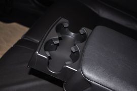 2011款福特蒙迪欧致胜2.3L豪华型