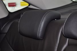 2011款福特蒙迪欧致胜2.3L豪华型