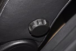 2011款福特蒙迪欧致胜2.3L豪华型