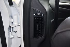 2011款福特蒙迪欧致胜2.3L豪华型