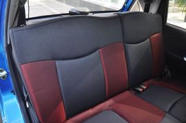 2012款宝骏乐驰1.2L手动活力型