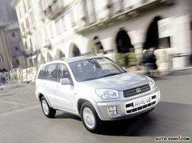 2003款丰田RAV4