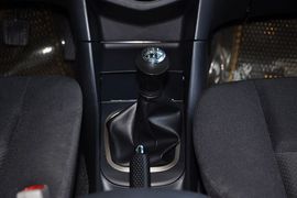 2012款海马普力马1.6L手动开拓版