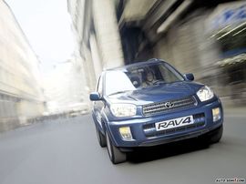 2003款丰田RAV4