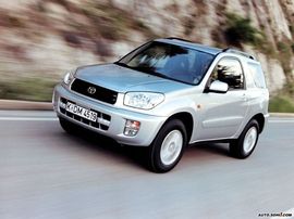 2003款丰田RAV4