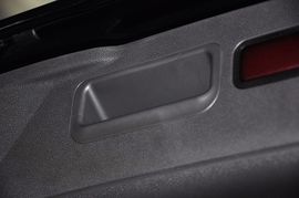 2011款奔驰R300L豪华型