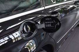 2011款奔驰R300L豪华型