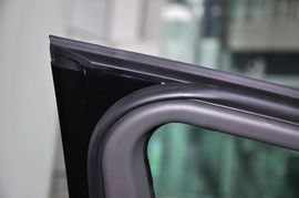 2011款奔驰R300L豪华型