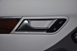 2011款奔驰R300L豪华型