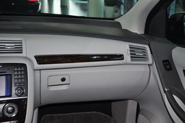 2011款奔驰R300L豪华型