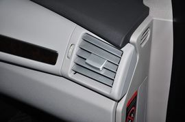 2011款奔驰R300L豪华型