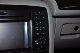 2011款奔驰R300L豪华型