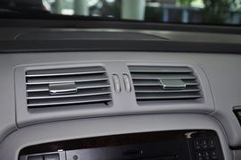 2011款奔驰R300L豪华型