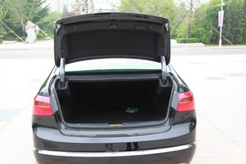 2012款起亚凯尊2.4L商务型实拍