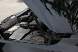 2012款起亚凯尊2.4L商务型实拍