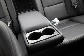 2012款起亚凯尊2.4L商务型实拍