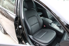 2012款起亚凯尊2.4L商务型实拍
