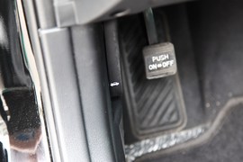 2012款起亚凯尊2.4L商务型实拍
