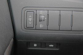 2012款起亚凯尊2.4L商务型实拍