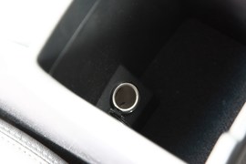 2012款起亚凯尊2.4L商务型实拍
