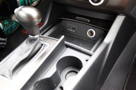 2012款起亚凯尊2.4L商务型实拍