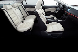 2013款马自达Mazda6