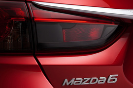 2013款马自达Mazda6