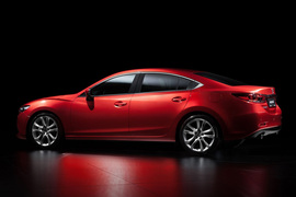 2013款马自达Mazda6