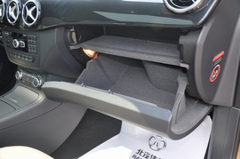 2012款奔驰B180自动型