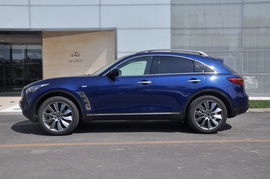 2013款英菲尼迪FX37五周年限量版