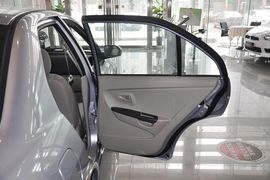 2012款东南V3菱悦1.5L手动亲民豪华版