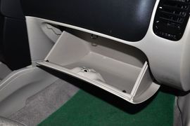 2012款东南V3菱悦1.5L手动亲民豪华版