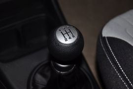 2013款长安铃木新奥拓1.0L手动炫酷型
