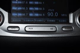 2013款长安铃木新奥拓1.0L手动炫酷型