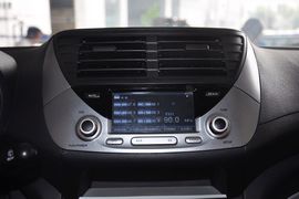 2013款长安铃木新奥拓1.0L手动炫酷型