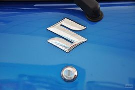 2013款长安铃木新奥拓1.0L手动炫酷型