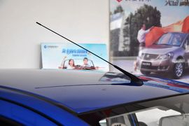 2013款长安铃木新奥拓1.0L手动炫酷型