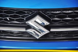 2013款长安铃木新奥拓1.0L手动炫酷型