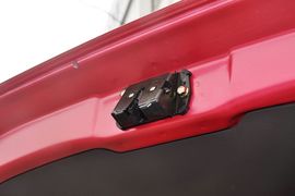 2013款长安铃木新奥拓1.0L自动炫酷型