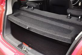 2013款长安铃木新奥拓1.0L自动炫酷型