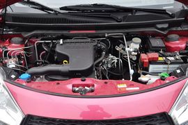 2013款长安铃木新奥拓1.0L自动炫酷型