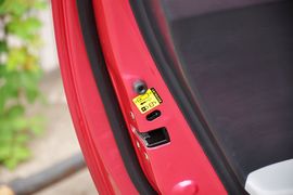 2013款长安铃木新奥拓1.0L自动炫酷型